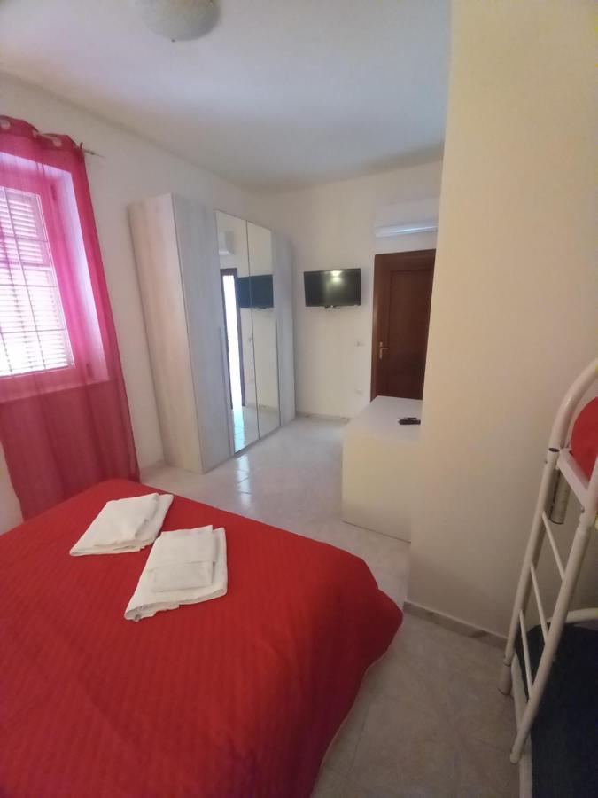 Affittacamere Il Tulipano Beach Formia Ngoại thất bức ảnh